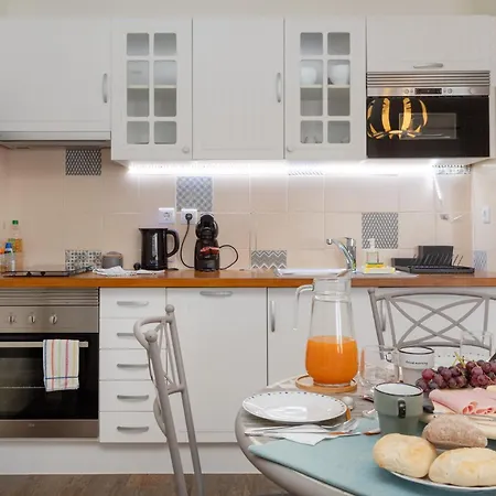 Algarvian Experience - Sun, And Pool * Албуфейра